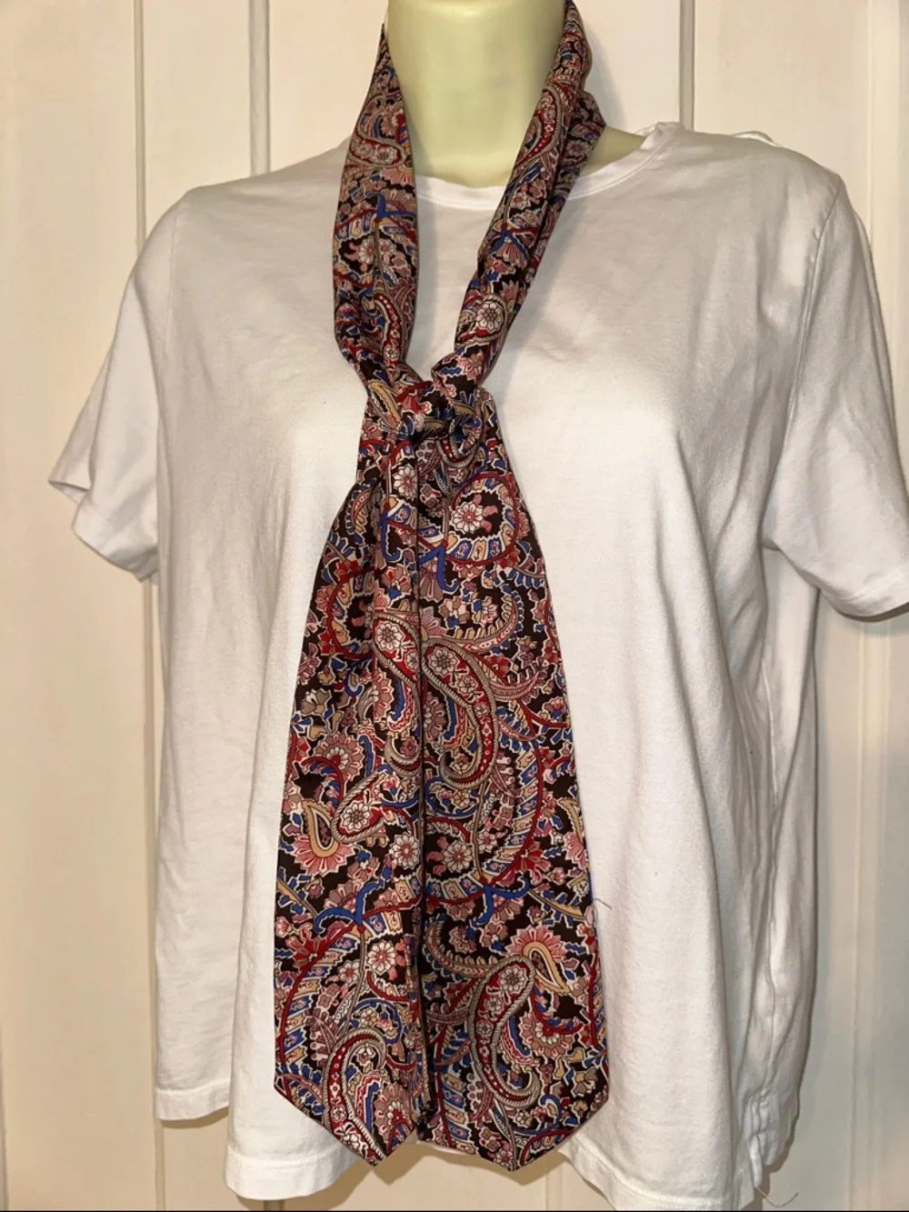 Vtg Handmade Blue, Gold & Red Paisley Bow Neck Polyester Scarf, Sash or‎ Belt